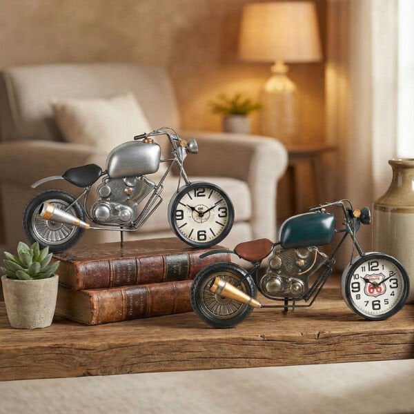 Klasik Motor Tasarımlı Masaüstü Saat
