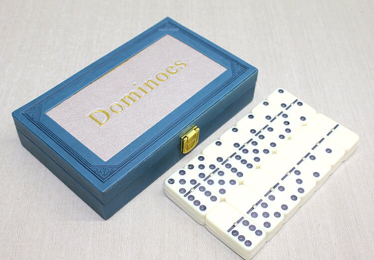 Deri Kutulu Domino Oyunu