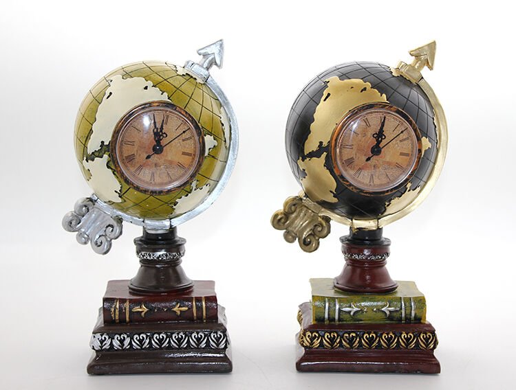 Polyester Saatli Dünya Küre