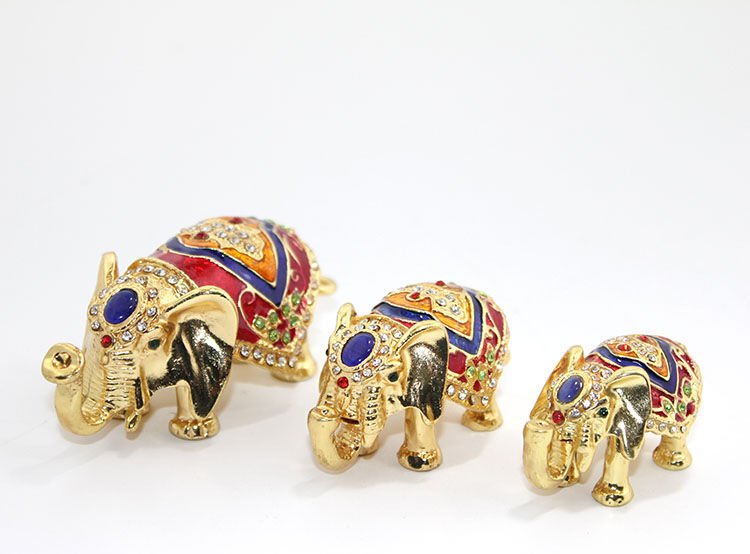 Swarovski Taşlı 3'lü Fil Figürü Model 3